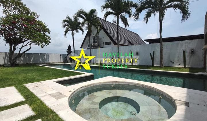 Luxurious Elegant Villa With Ricefield Ocean View, Cemagi, Badung