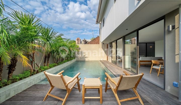 Brand New 3 Bedrooms Modern Villa In Seminyak