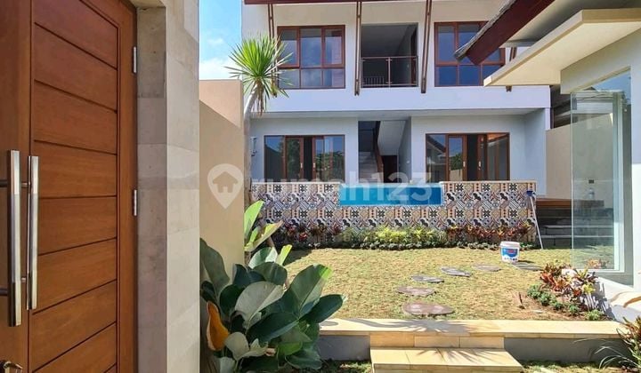 Freehold 3 Bedrooms Villa Near Pandawa Beach, In Dharmawangsa, Nusa Dua
