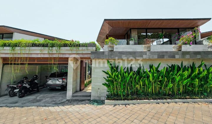 Villa With Ocean View In Peaceful Residential Area Near To Sanur Beach