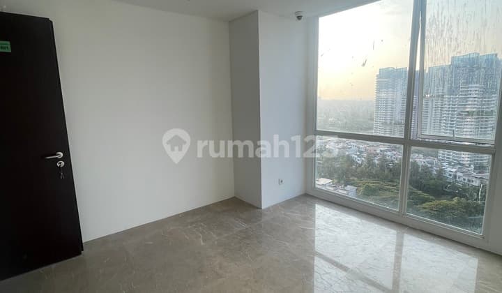 Royal Suite Dijual Type Queen Suite 2br Brand New