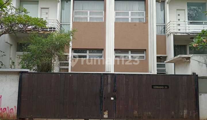 Rumah Mewah 2 Lantai di Duren Tiga Jakarta Selatan