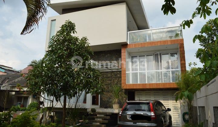 Jual Rumah Mewah 3 Lantai Harga Murah Di Margahayu Metro Bandung