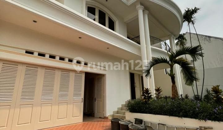 Nice House.. Luxurious., Ready to Occupy in Cilandak, South Jakarta.
