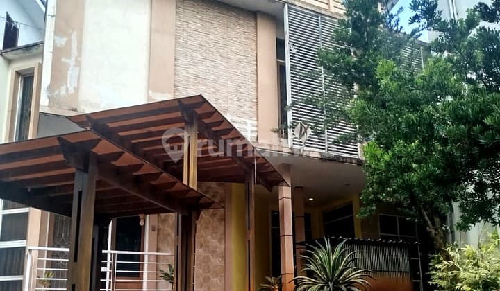 Rumah Bagus, Lokasi Strategis di Lebak Bulus Jakarta Selatan