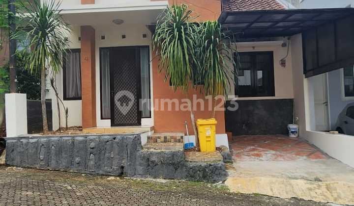 Rumah Bagus, Bebas Banjir, Lokasi Strategis di Cirendeu Jakarta Selatan