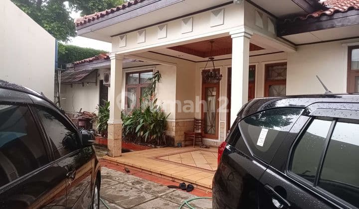 Rumah dan 4 Kios Muraah Jual Cepat Senilai Harga Tanah.