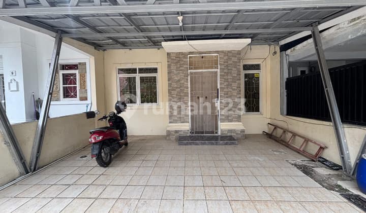 Rumah Eksklusif Bernuansa Alam & Kenyamanan Modern