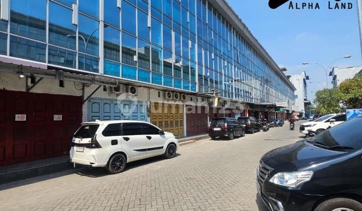 Disewa Ruko Gandeng Komplek Megacom