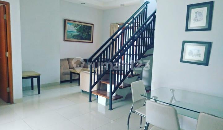 Disewakan Rumah Minimalis Semi Furnish Dalam Cluster Cikutra Bandung