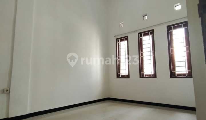 Disewakan Rumah Minimalis Siap Huni di Taman Kopo Indah 3