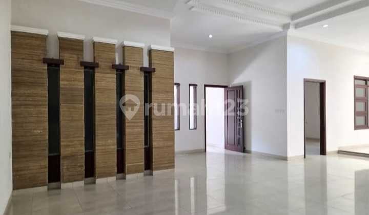 Jual Rumah Siap Huni di Singgasana Pradana