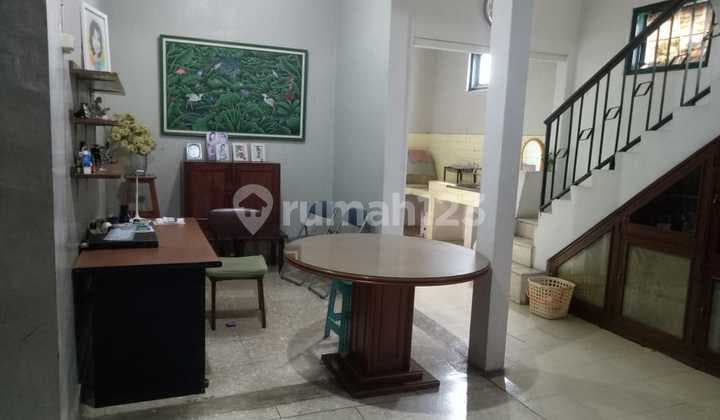 Dijual Rumah Siap Huni di Sayap Lengkong Besar