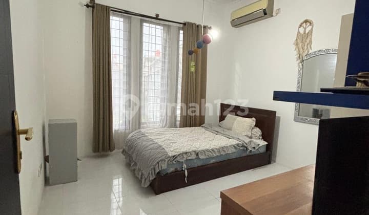 2-Story Fully Furnished House in Kiara Sari Complex, Bandung