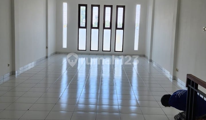Ruko 3.5 Lantai di Mekarwangi Bandung