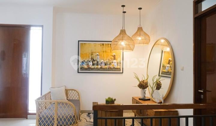 Rumah Modern Lux Full Furnished 2 Lantai di Cheery Field Buah Batu Bandung