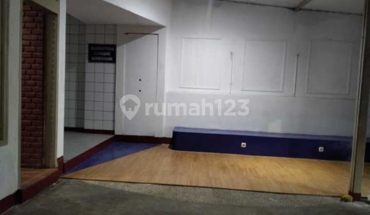 Disewakan Ruko Siap Pakai di Jalan Karapitan Bandung