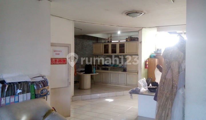Di Jual Segera Ruko 3 Lantai, Strategis Pusat Kota Bandung