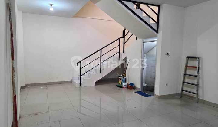 Jual Ruko Strategis 3 Lantai di Leuwi Panjang