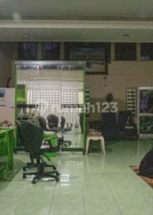 For Sale Ready-to-Operate Shophouse on Main Road Sukamenak