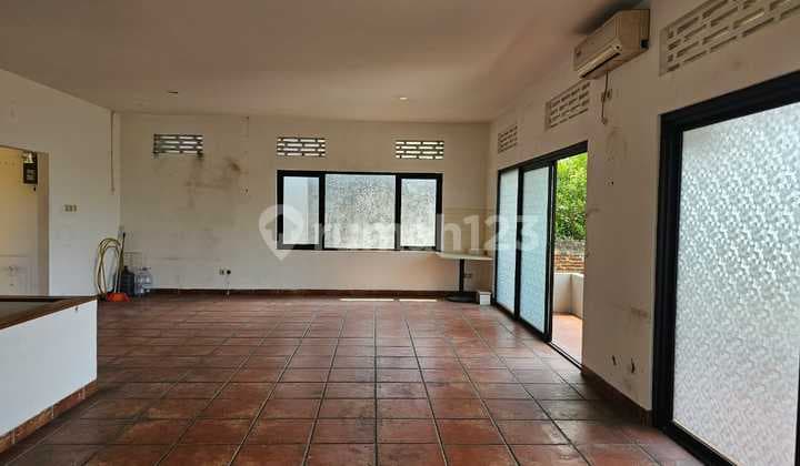 Jual Rumah 2 Lantai Hitung Tanah di Kota Baru Parahyangan KBP