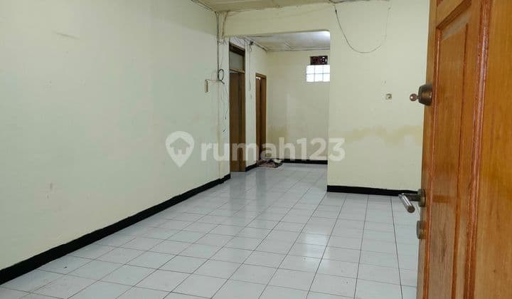 For Rent, Ready-to-Occupy House in Taman Kopo Indah TKI 1