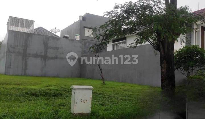 Tanah di Pakuwon Indah Lisbon Dekat Citraland Graha Famili