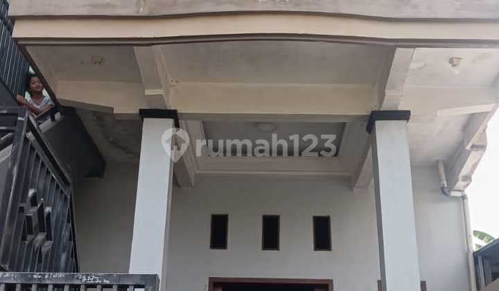 Di Jual Rumah Minimalis Lantai 2 di Jalan Sentanu Peguyangan Kaja
