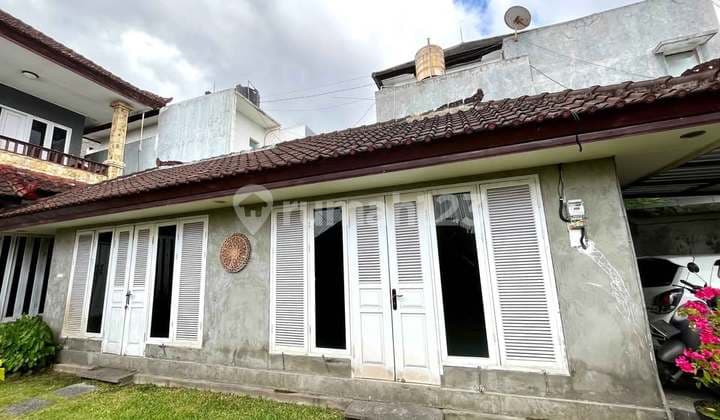 For Sale House Location on Jalan Tukad Musi Panjer