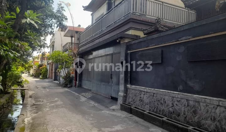 For Sale Immediately House on Pulau Moyo Street, South Denpasar