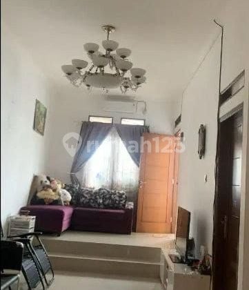 Rumah 2 Lantai Murah Kalibata Pancoran Jakarta Selatan - SHM, Bebas Banjir, Siap Huni