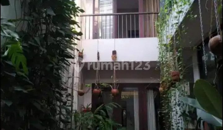 Rumah Elite Menteng Ring 1, Siap Huni & Usaha