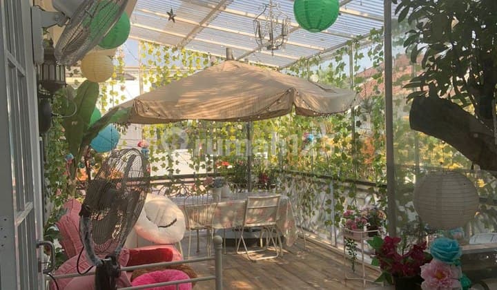 Modern Classic Luxury House in Cipete, Townhouse with Private Pool Close to MRT