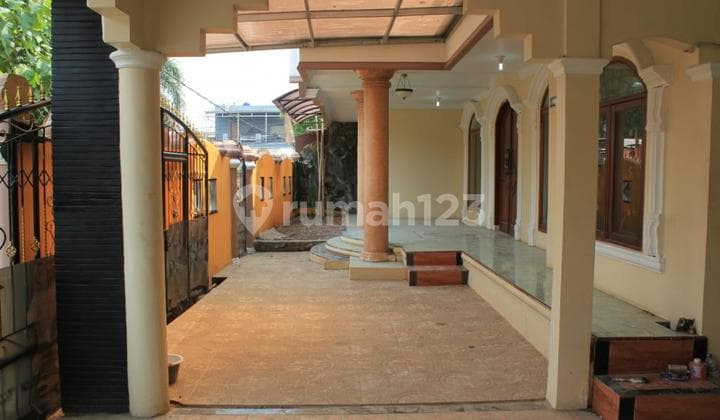 Jual murah Rumah mewah 2 lantai dkt tol sawangan,pancoran mas depok