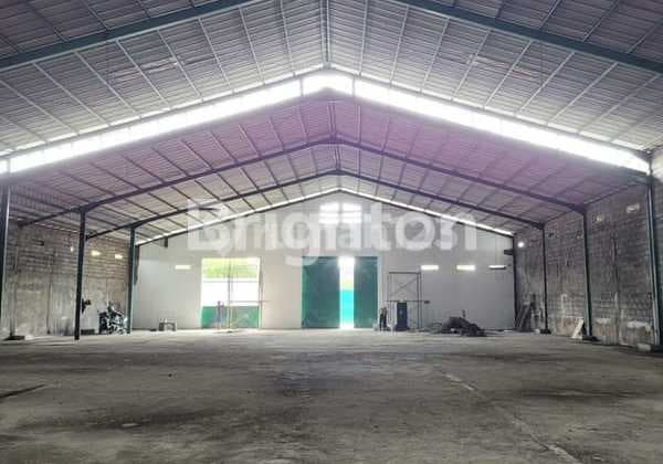 Gudang Siap Pakai Raya Tanjung Sari / Tanjungsari, Sukomanunggal - Asem Rowo, Surabaya Barat. Dekat Tol Dupak ( Surabaya - Gresik - Malang ), Margomulyo Permai, Margomulyo Indah, Tandes, Kalianak, Tanjung Perak, Dll.