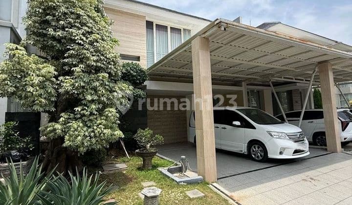 Rumah 2 Lantai Terawat Pakuwon City, Surabaya Timur. Dekat Grand Island - Pakuwon City Mall - Kampus Widya Mandala - Kampus Its - Kampus Hang Tuah Arief Rahman Hakim - Puri Galaxy - Araya 1 Galaxi Bumi Permai - Kertajaya Indah - Merr Dharmahusada Indah -