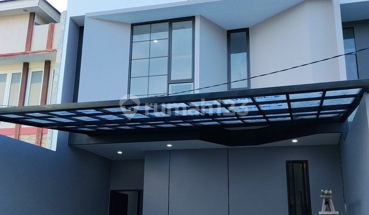 Rumah Baru 2 Lantai Kalikepiting, Kec. Tambaksari, Surabaya Timur. Dekat Raya Dharmahusada Indah, Gubeng, Galaxy Mall, Kampus Widya Mandala Kalijudan, Kampus Unair, Rsia Waron Hospital, Rsud Dr. Soetomo, Babatan Pantai, Pakuwon City San Diego, Mulyosari,