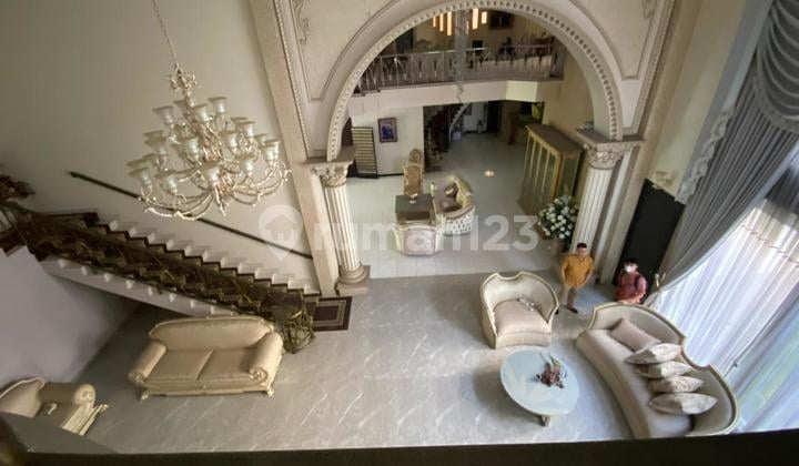 Rumah Mewah 2 Lantai Dharmahusada, Surabaya Timur. Dekat Raya Dharmahusada Indah - Galaxy Mall - Merr Kertajaya Indah - Kertajaya Indah Timur - Manyar Kertoarjo - Araya 1 / Araya I, Dll.