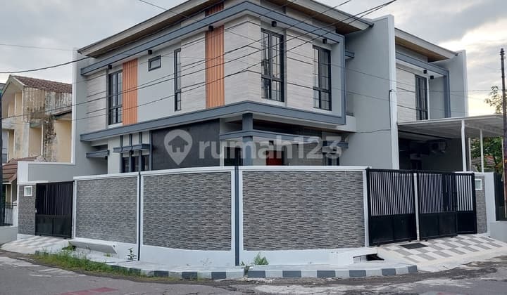 Rumah Baru 2 Lantai Baruk - Raya Merr Rungkut, Surabaya Timur. Dekat Perumahan Nirwana - Pandugo - Medokan Asri - Penjaringan Asri - Rungkut Asri - Rungkut Madya, Dll.