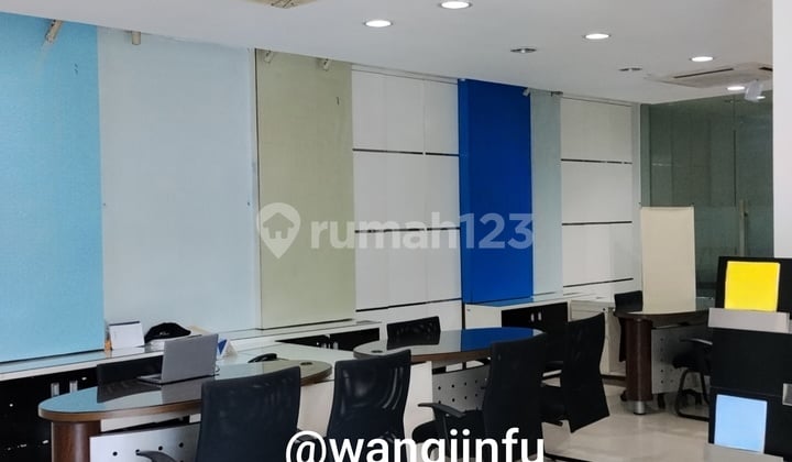 3-Story Office Building on Jemursari Main Road, South Surabaya. Strategic location near Ahmad Yani Main Road - Jemur Andayani - Rungkut Industrial Area - Margorejo Indah - Tenggilis - Kendangsari, etc.