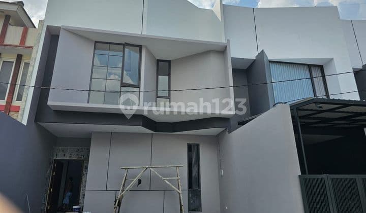 Rumah Baru 2 Lantai Kalikepiting, Kec. Tambaksari, Surabaya Timur. Dekat Raya Dharmahusada Indah, Gubeng, Galaxy Mall, Kampus Widya Mandala Kalijudan, Kampus Unair, Rsia Waron Hospital, Rsud Dr. Soetomo, Babatan Pantai, Pakuwon City, Mulyosari, Sutorejo,