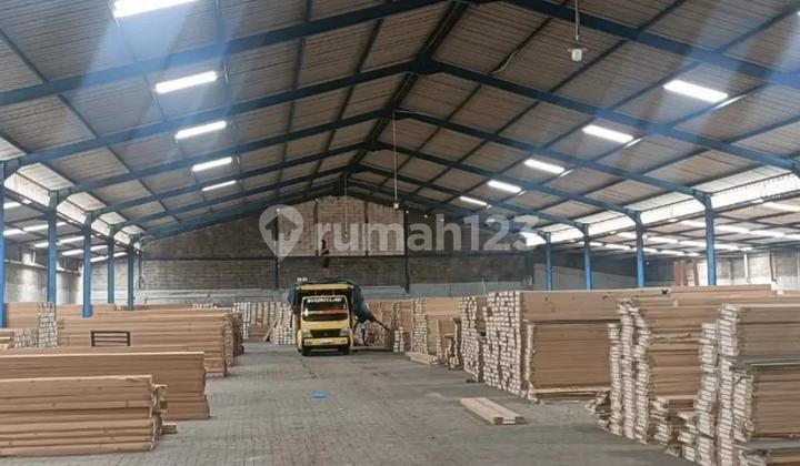 Ready-to-Use Warehouse at Margomulyo Indah, Tades District, West Surabaya. Near Margomulyo Permai, Manukan Kulon - Wetan, Tanjungsari/Tanjung Sari, Kalianak, Sukomanunggal, Tambak Osowilangun, Greges Jaya, Romokalisari, Kepatihan Industri - Benowo, etc.