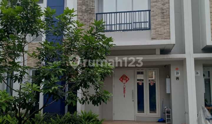 Disewakan rumah 2 lantai cluster verdi symphonia summarecon serpong kosongan
