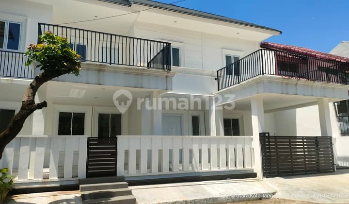 Rumah Full Baja! Cluster, 5 KT Serpong Utara, Siap Transaksi, Seperti Baru.
