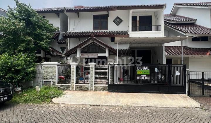 Rumah 2 Lantai Dekat Akses Tol