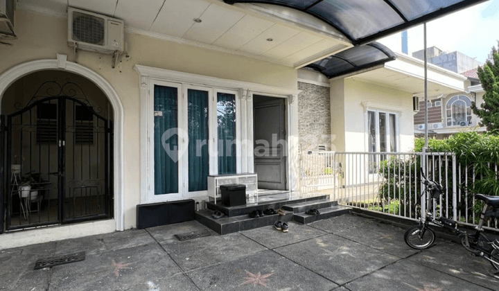 Rumah Cantik 2 Lantai P. Bira II Dekat Sekolah Internasional