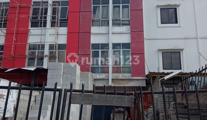 Ruko siap pakai di jln cipondoh raya, tangerang