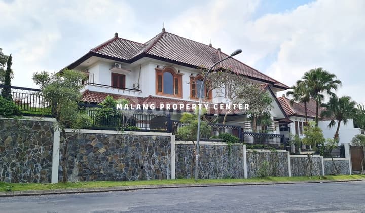 Rumah Murah Mewah Kawasan Elite Boulevard Villa Puncak Tidar (VPT)