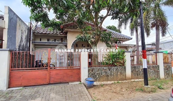 Rumah Murah Kawasan Elite Araya Luas 227 m2