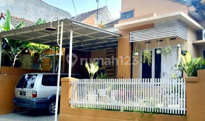 Affordable Move-In Ready House in Bumi Palapa Housing Near UB Suhat Campus.